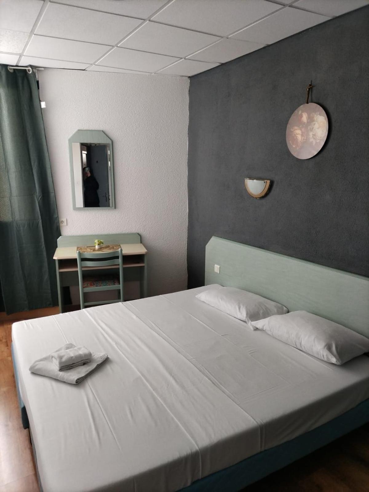 Hotel Saint Jean Baptiste 2*